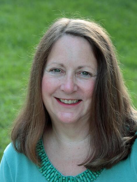 Dr. Ellen Dierenfeld, PhD, comparative animal nutritionist and Good Reptiles formulation advisor